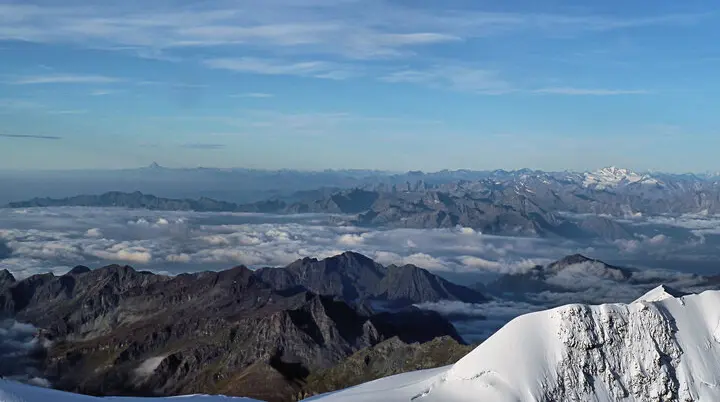 Blick von der Dufourspitze | © DAV Sektion Hameln / Gerd Kappes
