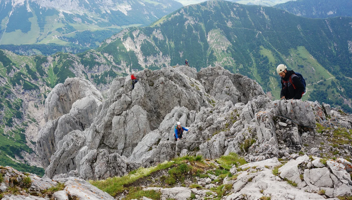 Christian, Sarah, Rainer & Boris am Nordgrat | © DAV Sektion Hameln / Andreas Uhe