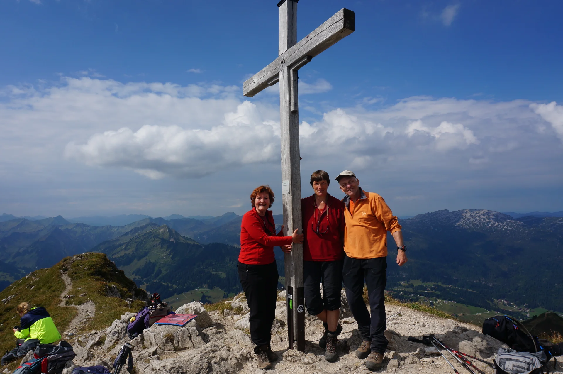 Christina, Beatrix und August auf der Hammerspitze | © DAV Sektion Hameln / Christina Rasokat