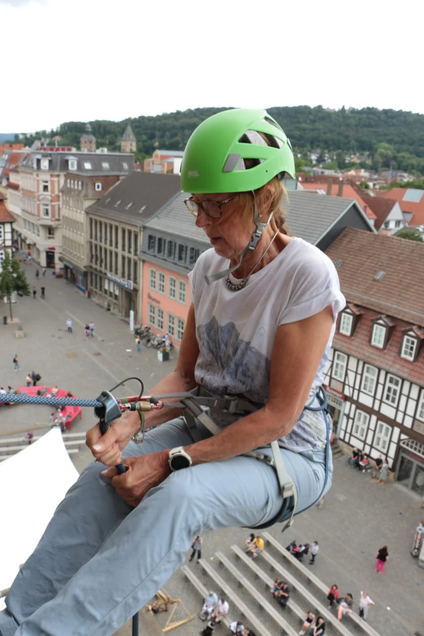 Abseilaktion von der Marktkirche | © DAV Sektion Hameln