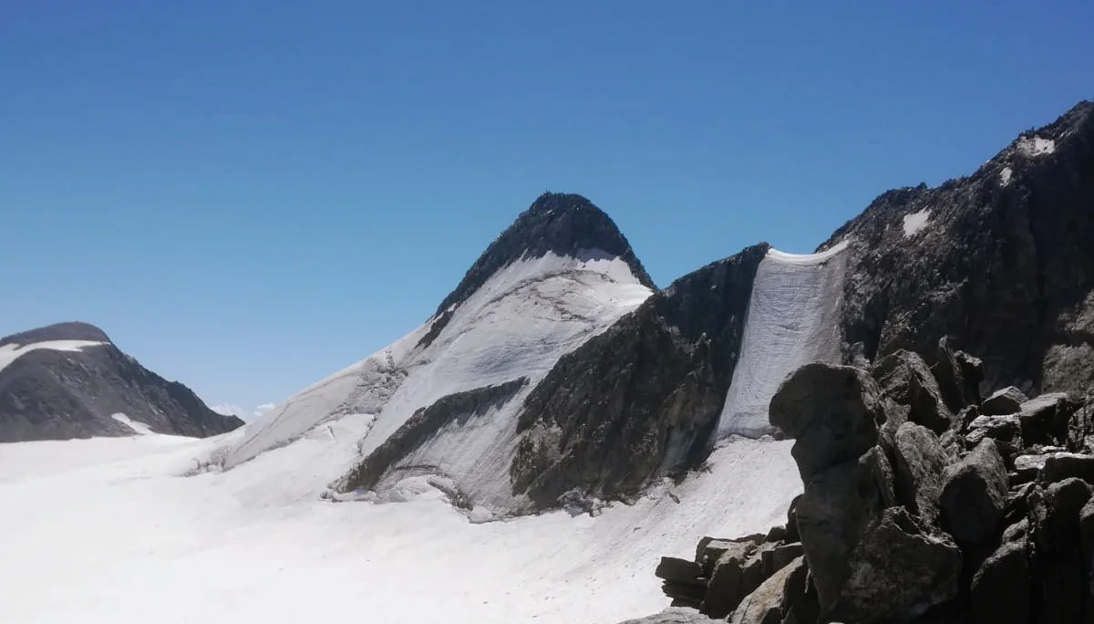 Blick auf das Zuckerhütl (3505 m) | © DAV Sektion Hameln