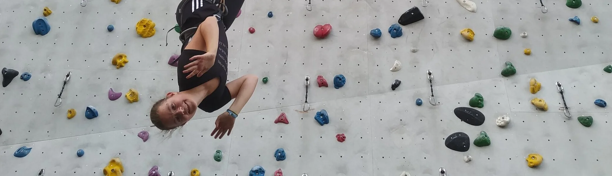 Adrijana mit Kopfstand | © DAV Sektion Hameln