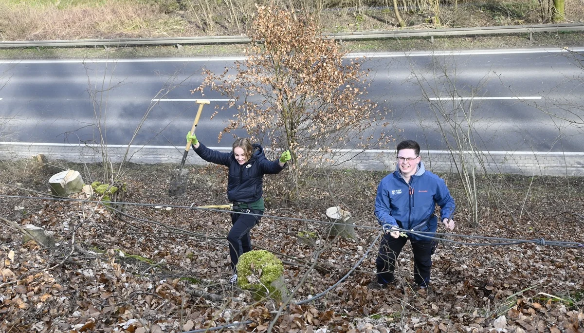 Baumpflanzaktion 2024 | © DAV Sektion Hameln / Andreas Uwe